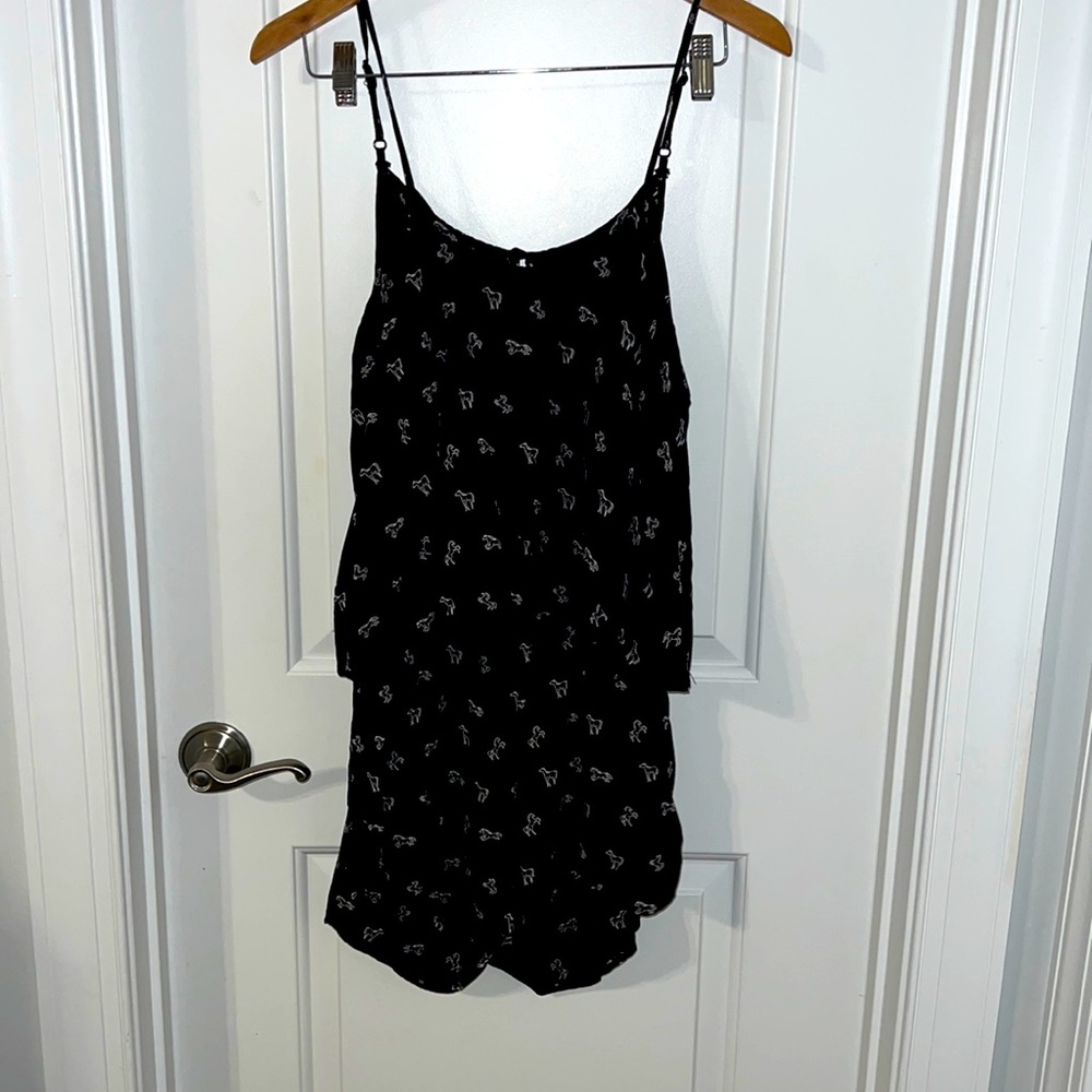 Short jumpsuit black, open back